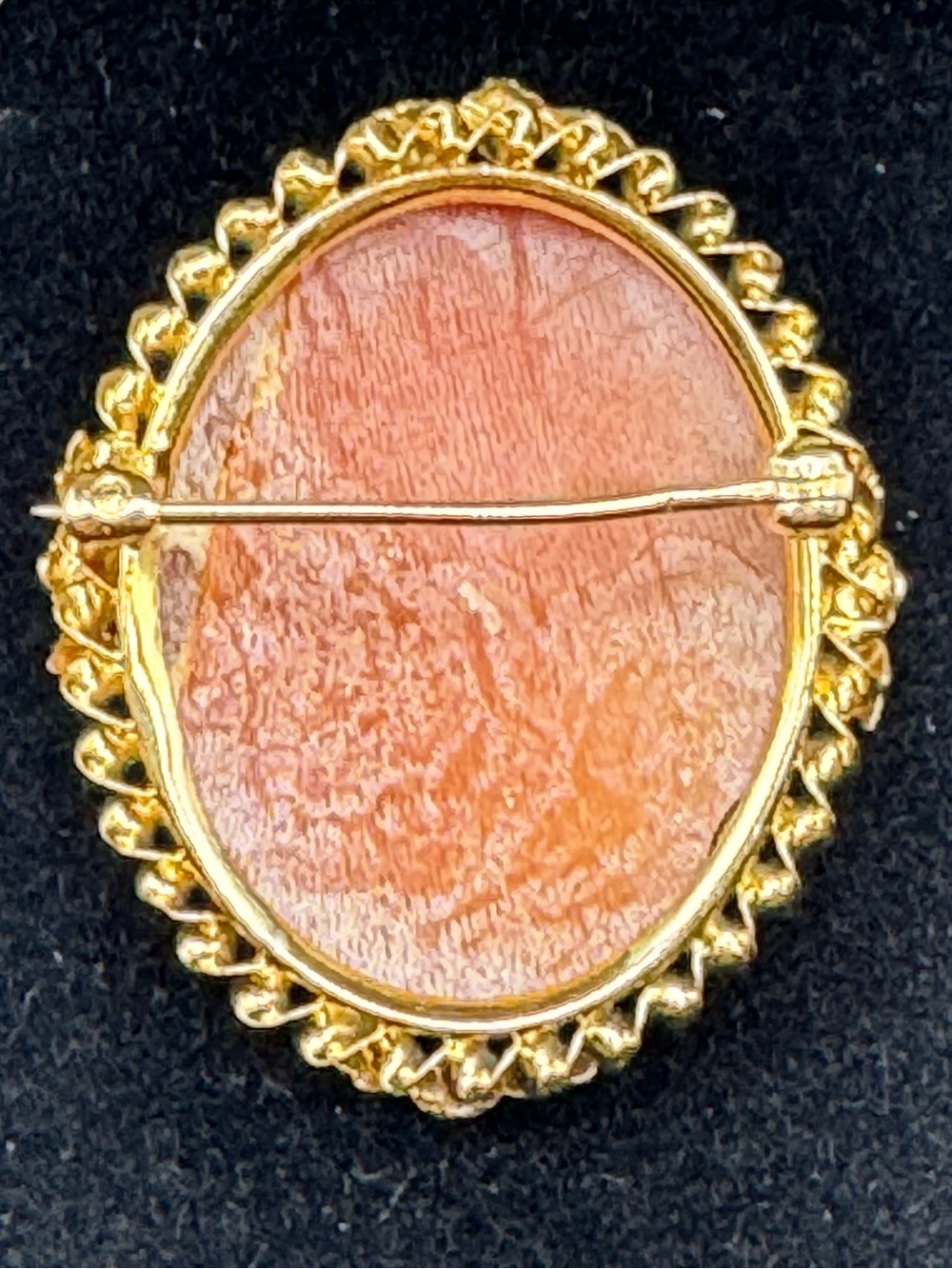 Vintage 14k Gold Shell Cameo Brooch - Picture 7 of 9